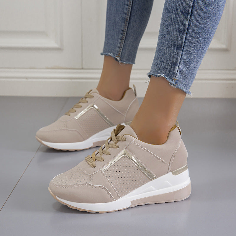 Plateau-Sneakers mit Keilabsatz – Bild 2 | LuxeStyle