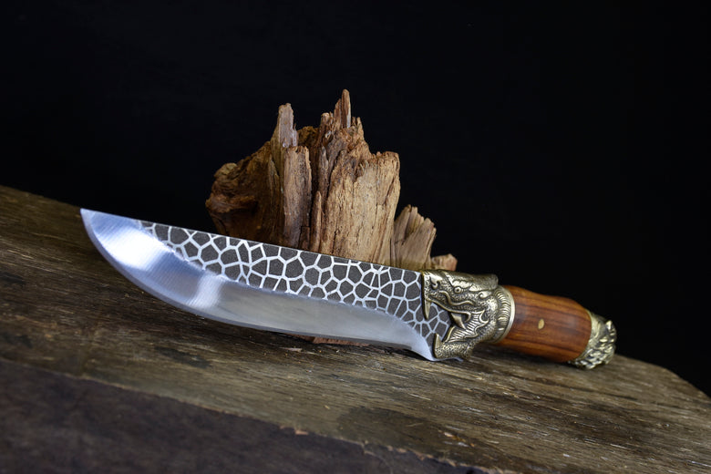 Drachen-Tiger-Knochenmesser mit Eisriss-Klinge – Bild 2 | LuxeStyle