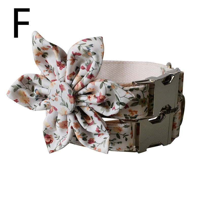 Halsband mit Gänseblümchen-Muster für Haustiere – Bild 3 | LuxeStyle