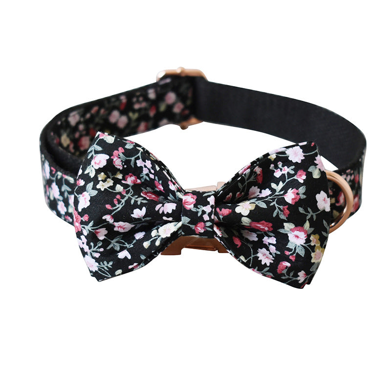 Halsband und Leine mit Blumenmuster für Haustiere | LuxeStyle