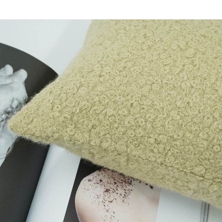 Matcha-grünes Zierkissen im nordischen Stil – Bild 5 | LuxeStyle