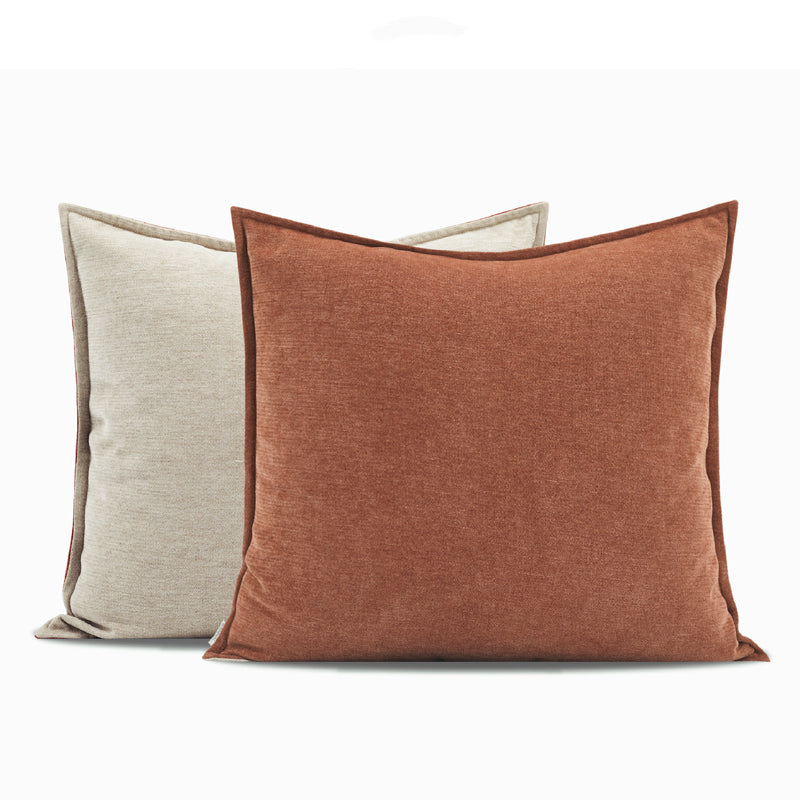 Kuscheliges Kissen in Orange-Kaffee-Farben – Bild 3 | LuxeStyle