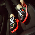 LED-Freizeitschuhe mit USB-Ladefunktion – Bild 2 | LuxeStyle