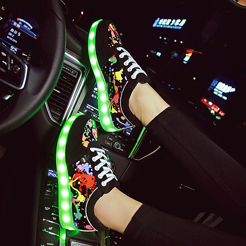 LED-Freizeitschuhe mit USB-Ladefunktion – Bild 4 | LuxeStyle