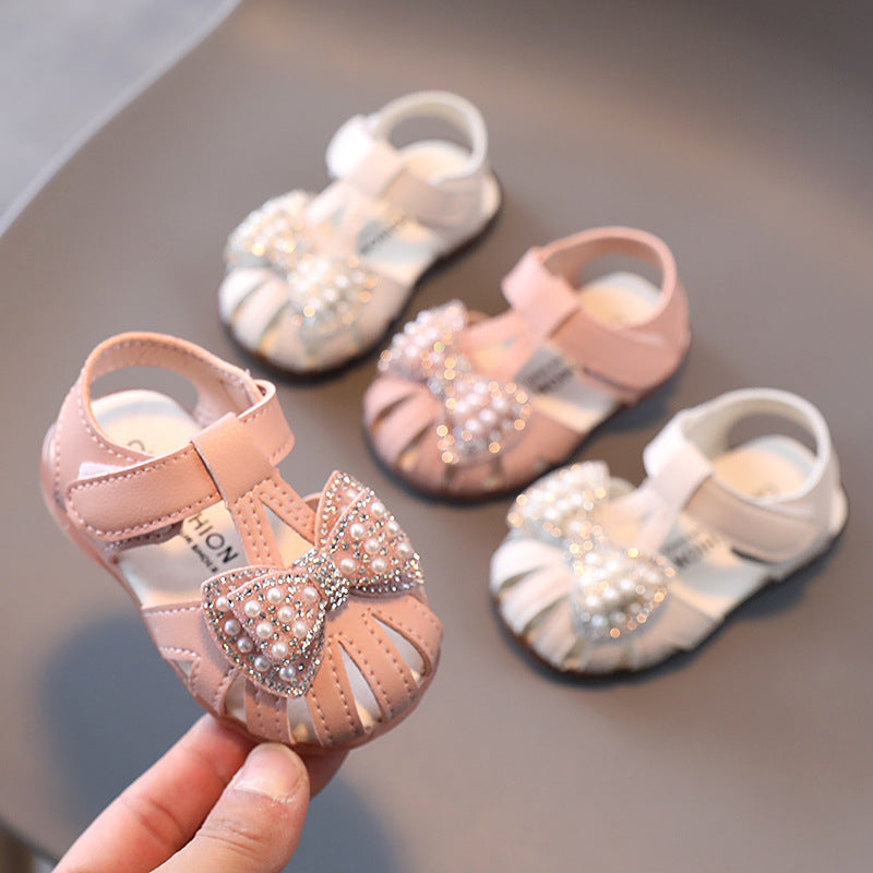 Süsse Baby Sandalen mit weicher Sohle – Bild 3 | LuxeStyle