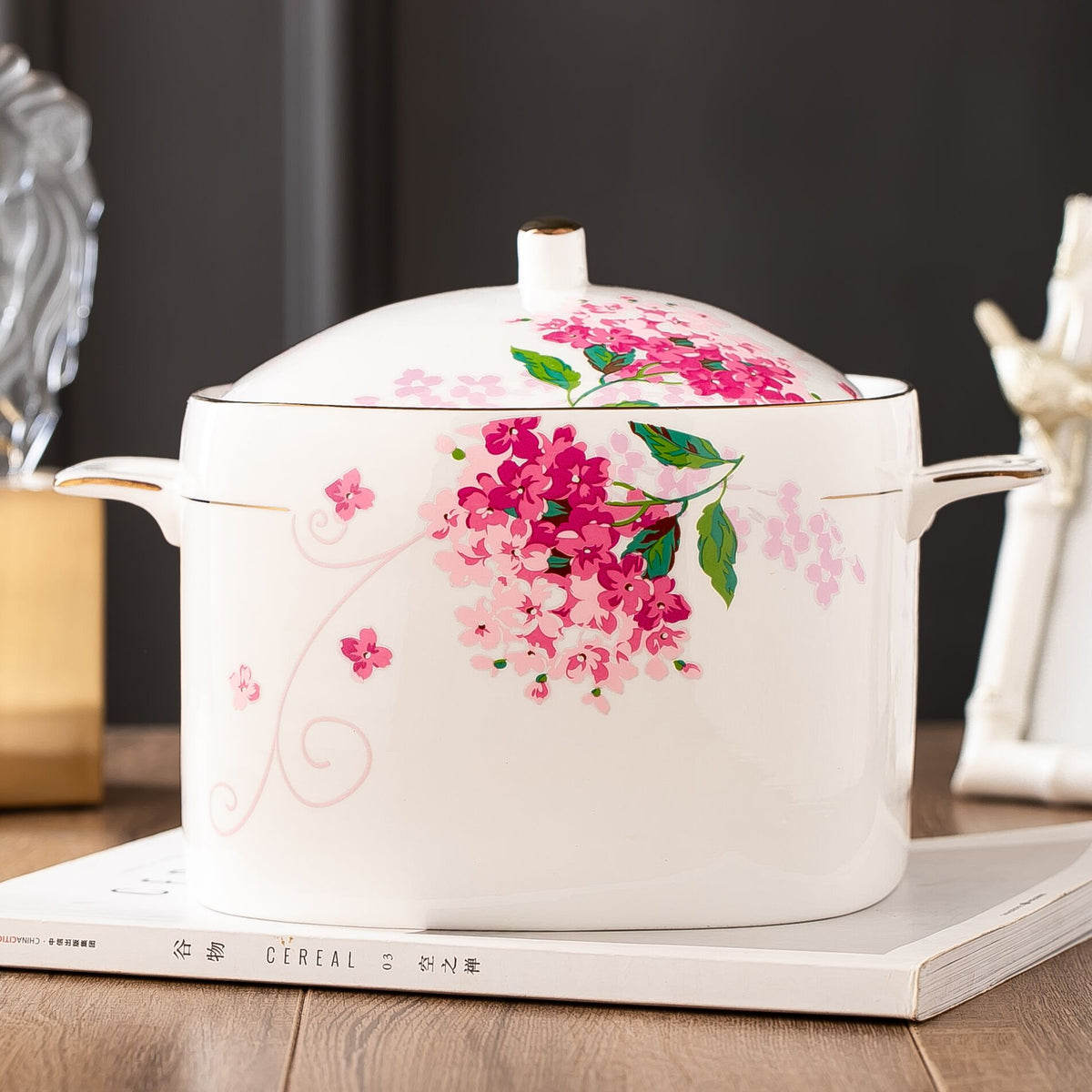 Imperiale Keramik-Kasserolle mit Deckel – Bild 3 | LuxeStyle