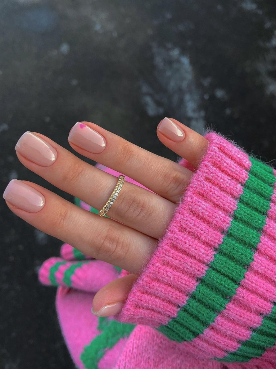 French Manicure im Nischen-Design – Bild 8 | LuxeStyle