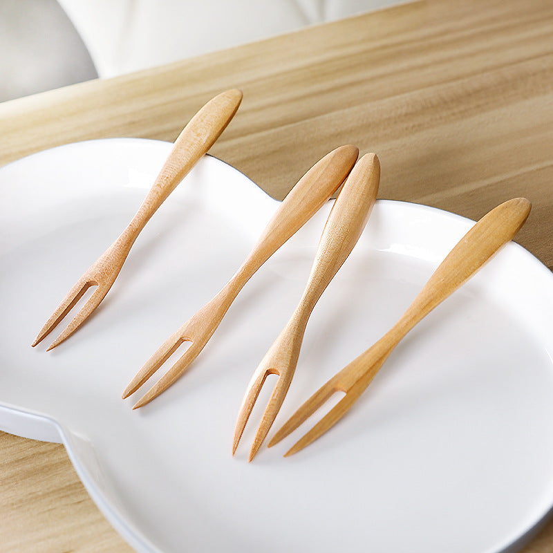 Kreative Holzgabeln für Früchte & Kuchen (10er-Set) – Bild 3 | LuxeStyle