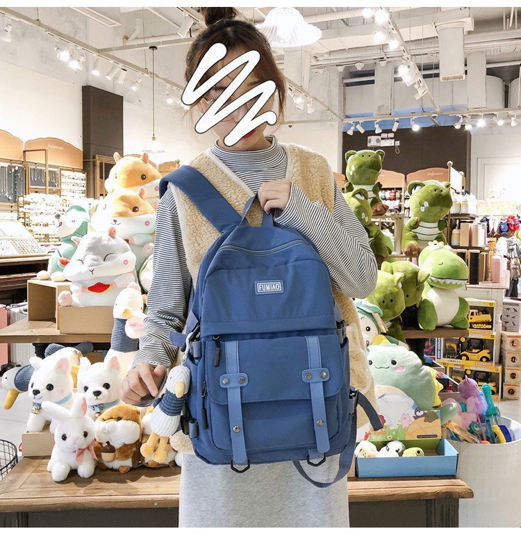 Grosser Rucksack mit viel Stauraum | LuxeStyle
