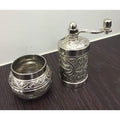 Türkische Handkaffeemühle aus Metall