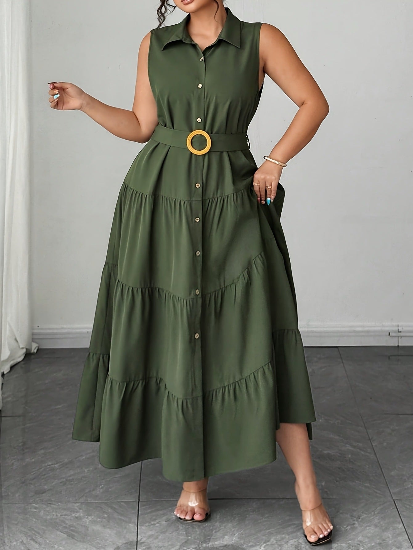 Armee-Grünes Kleid mit Gürtel