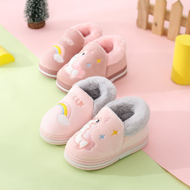 Regenbogenpferde-Slipper – Bild 6 | LuxeStyle