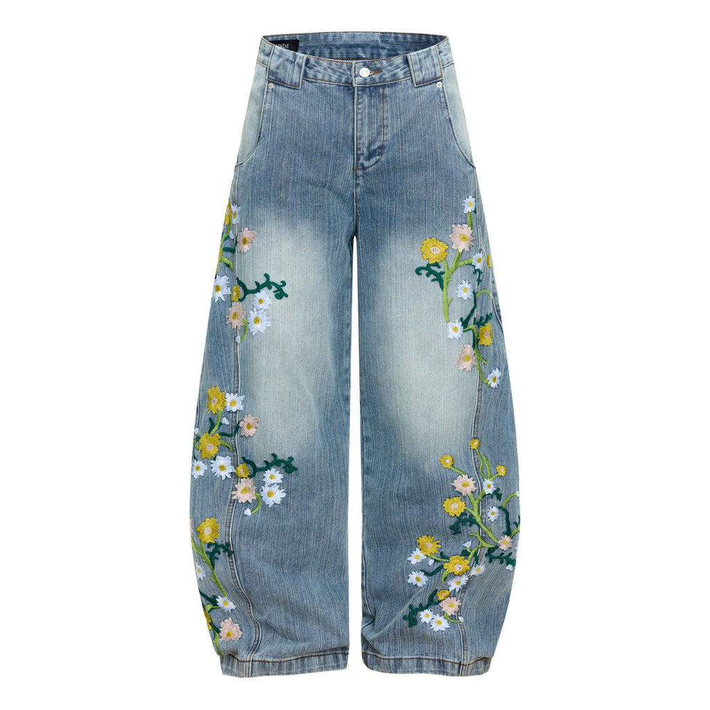 Jeans mit Blumenstickerei und weitem Bein