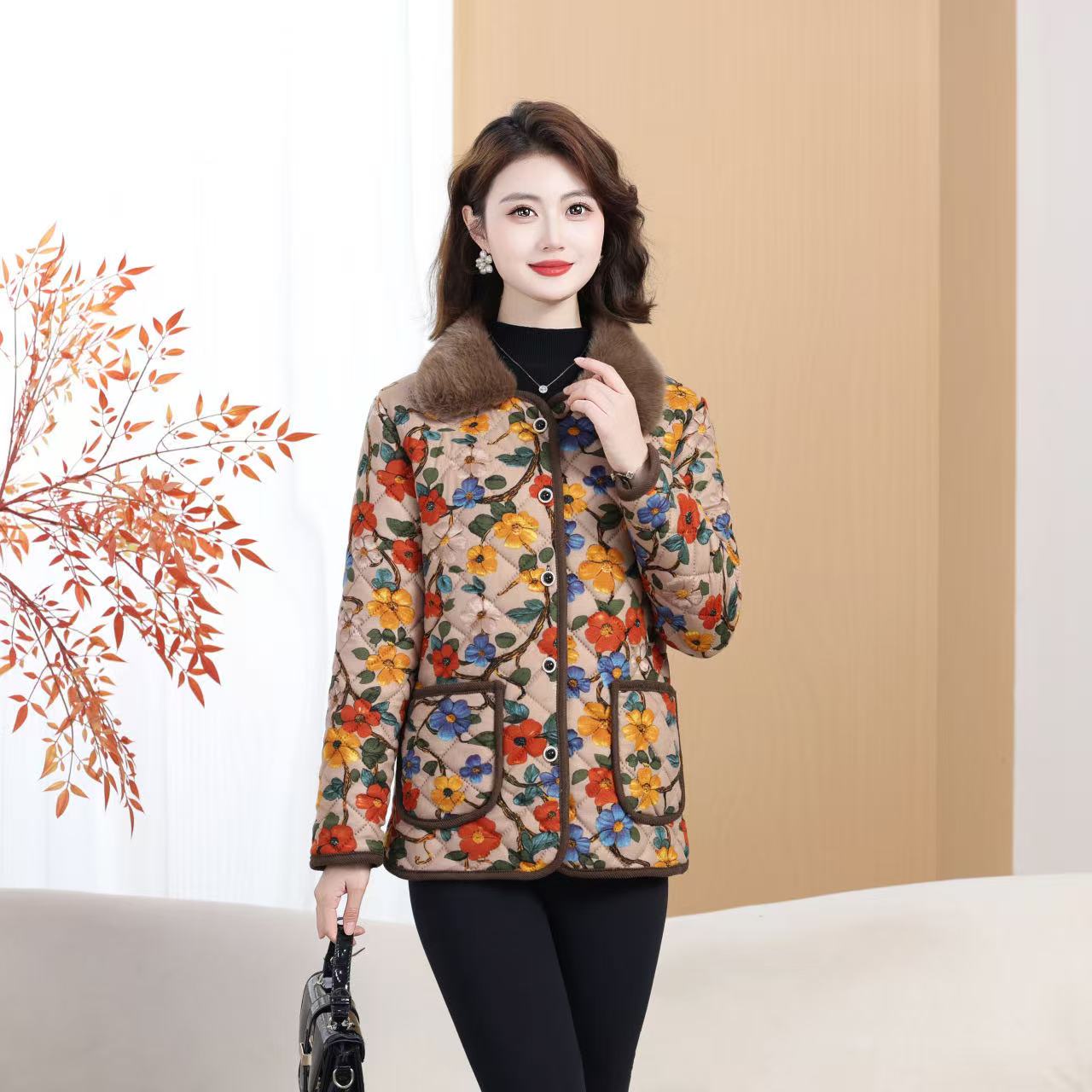 Leichte, gefütterte Baumwolljacke für Damen