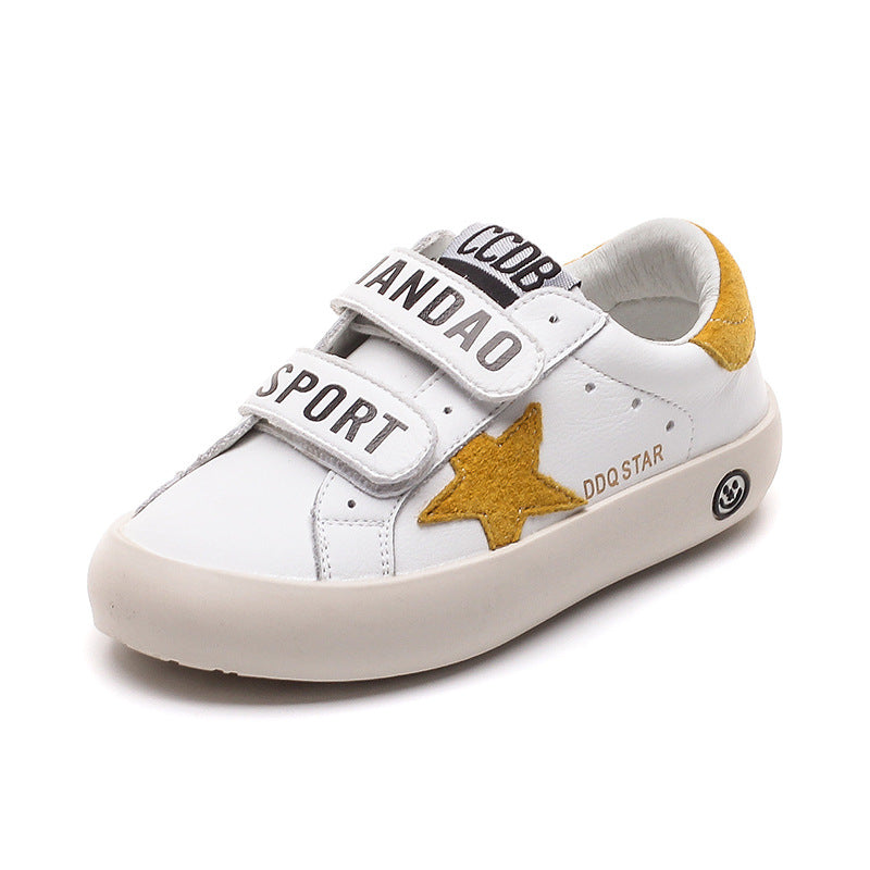 Kinder-Sneakers mit Sternenmuster und weicher Sohle