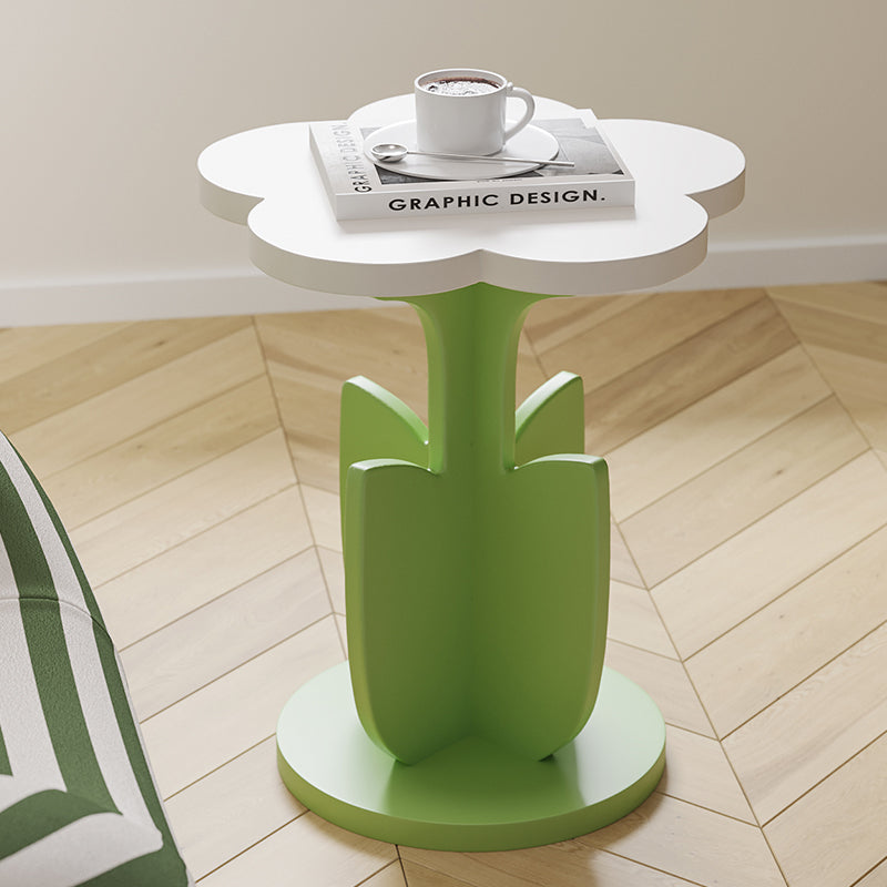 Couchtisch im nordischen Stil | LuxeStyle