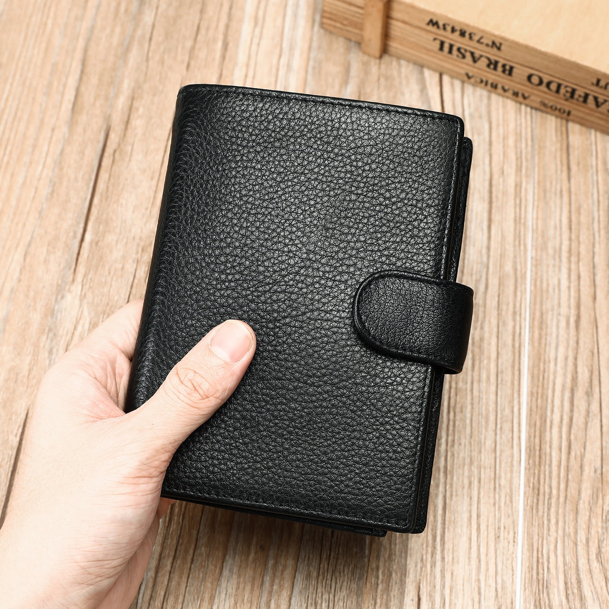 Premium Leder Portemonnaie für Herren – Bild 3 | LuxeStyle