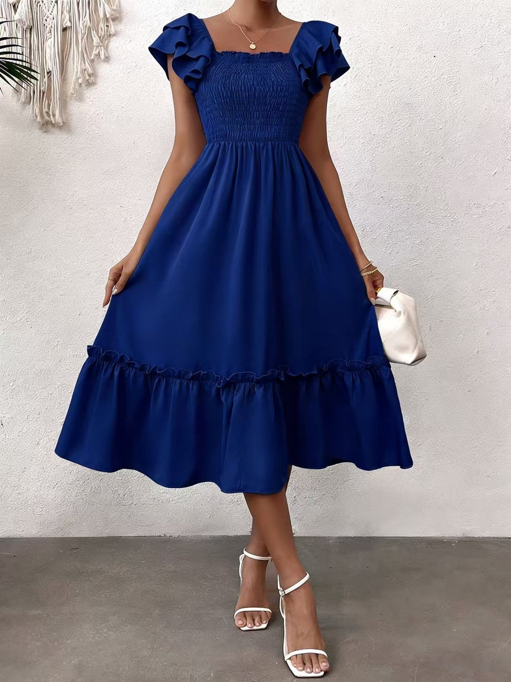 Elegantes A-Linien Midikleid