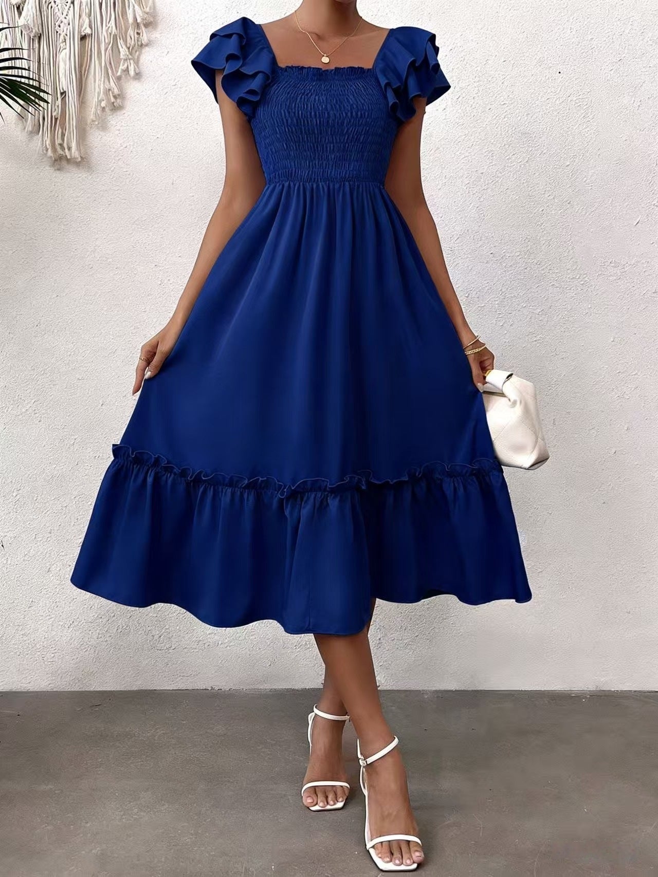 Elegantes A-Linien Midikleid