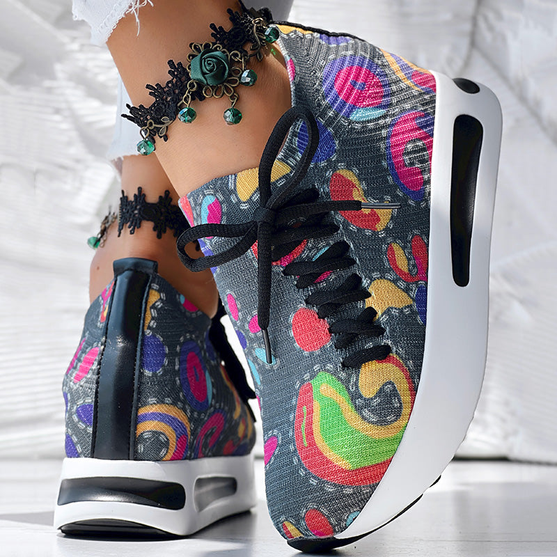 Bequeme Slip-On Sneaker mit Paisley-Print