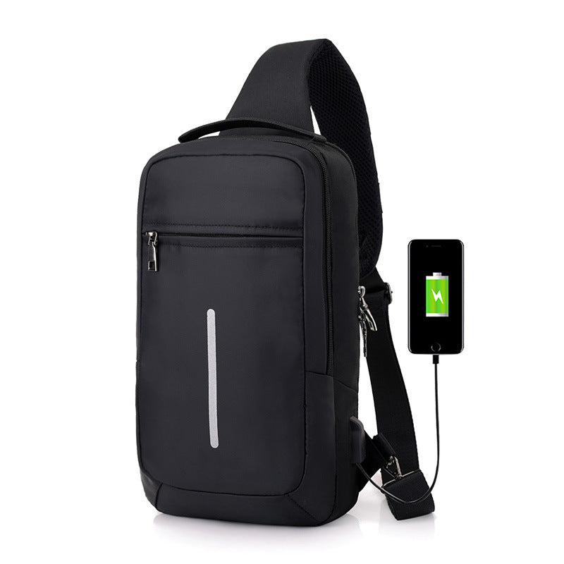 Diebstahlsichere Brusttasche mit USB-Ladeanschluss – Bild 4 | LuxeStyle