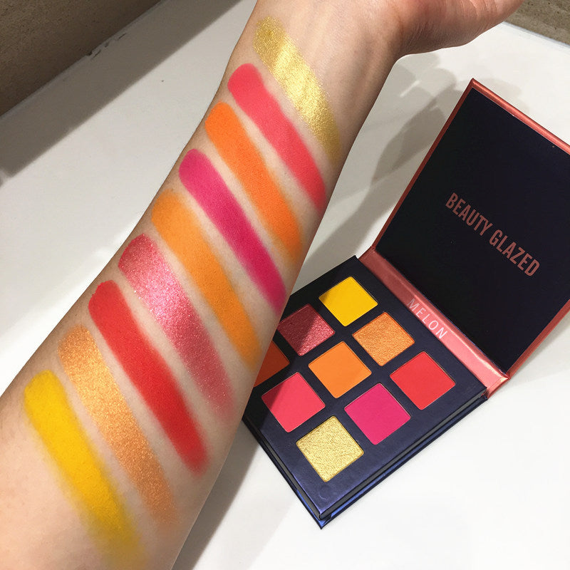 Eyeshadow Palette mit 8 Farben – Bild 6 | LuxeStyle