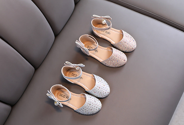 Kinder Lederschuhe mit Perlen und Strass – Bild 9 | LuxeStyle