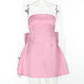 Rückenfreies Satin-Minikleid mit Schleife – Bild 7 | LuxeStyle