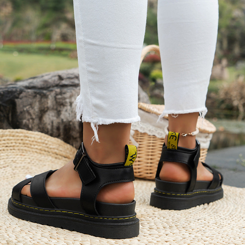 Römer Sandalen mit Kreuzriemen – Bild 7 | LuxeStyle