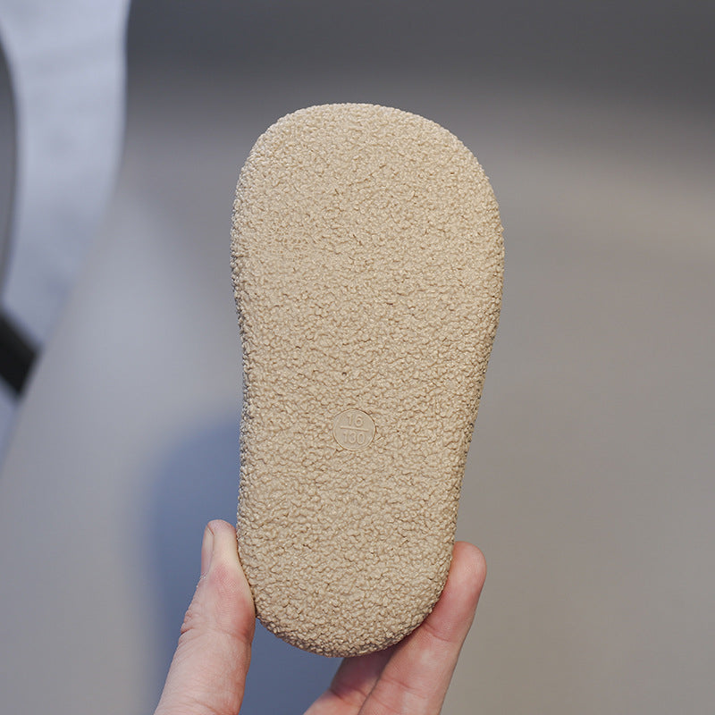 Wärmende Schneestiefel für Kinder