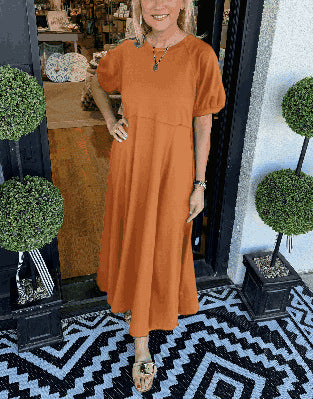 Strick-Maxikleid mit kurzen Ärmeln – Bild 4 | LuxeStyle