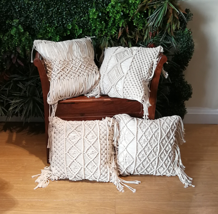 Makramee Kissenbezug aus Baumwolle – Bild 2 | LuxeStyle