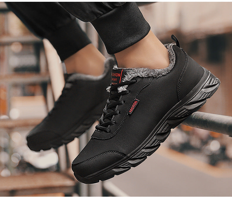 Wärmende Kunstleder-Sneaker