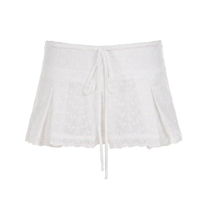 Weißer Mini-Rock mit Spitze – Casual Damenlook