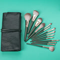 Puder- & Augenpinsel-Set mit Aufbewahrung | LuxeStyle