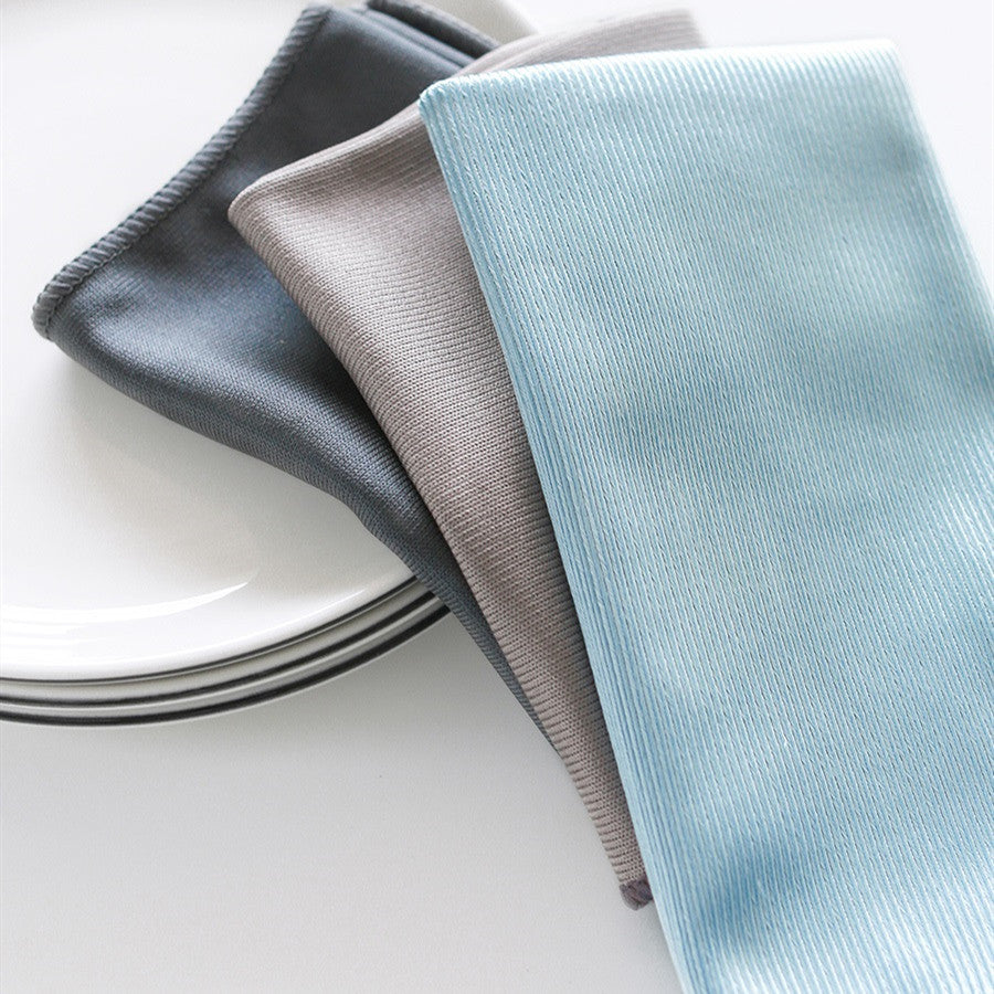 Saugstarkes fusselfreies Tuch – Bild 5 | LuxeStyle