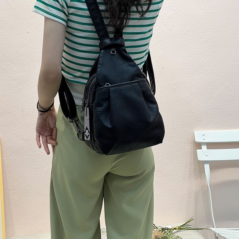 Kleiner Fashion Outdoor Rucksack für Frauen – Bild 7 | LuxeStyle