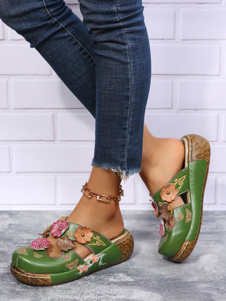 Sandalen mit rundem Zeh und Pflaumen-Totem – Bild 3 | LuxeStyle