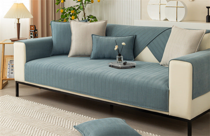 Chenille Sofaüberwurf – Rutschfest & Luxuriös – Bild 3 | LuxeStyle