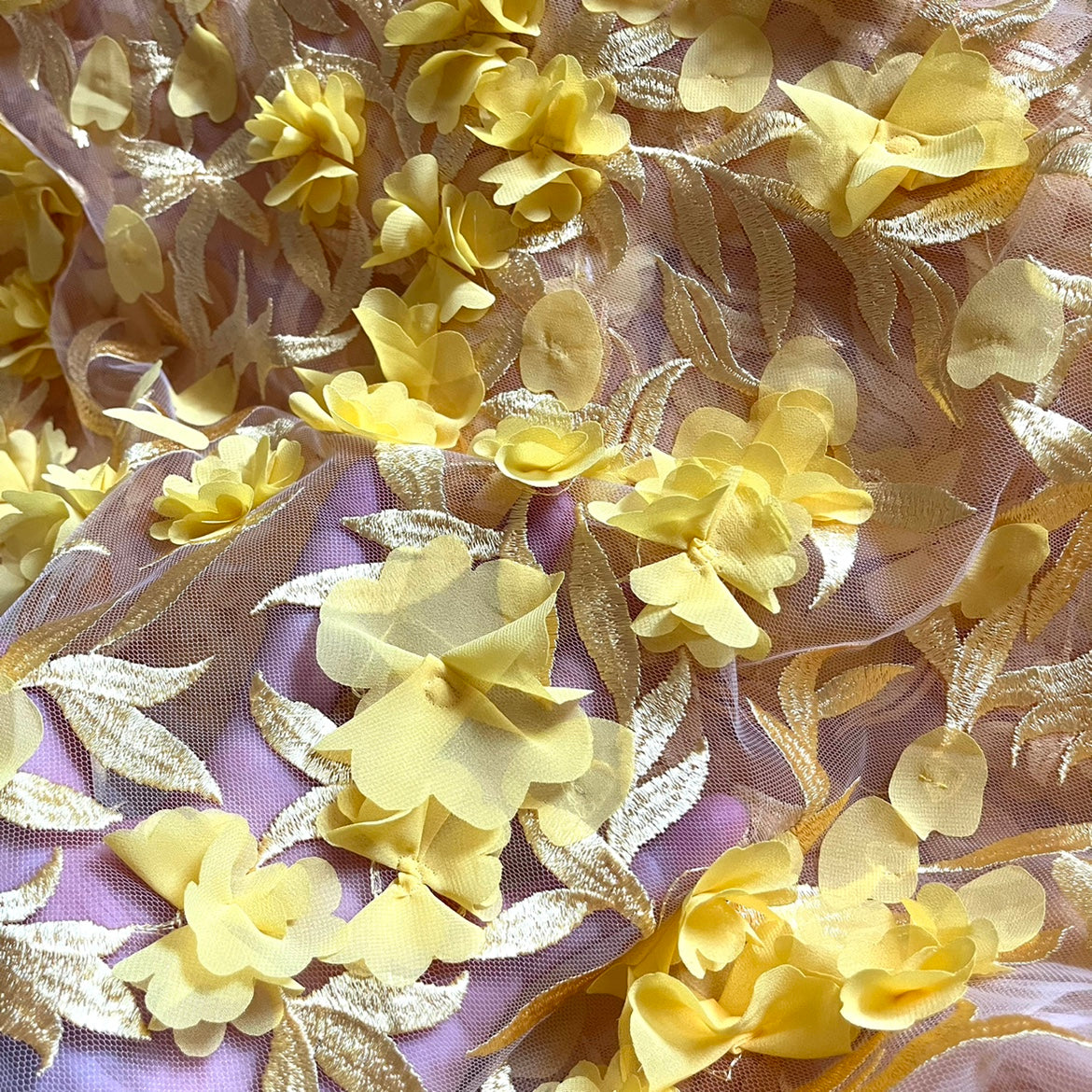 Weisse Chiffon-Blumen Spitzenstoff