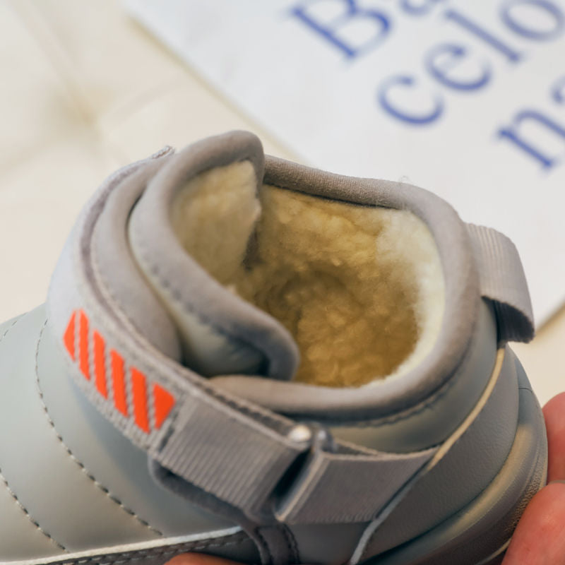 Wasserdichte Kinderschuhe
