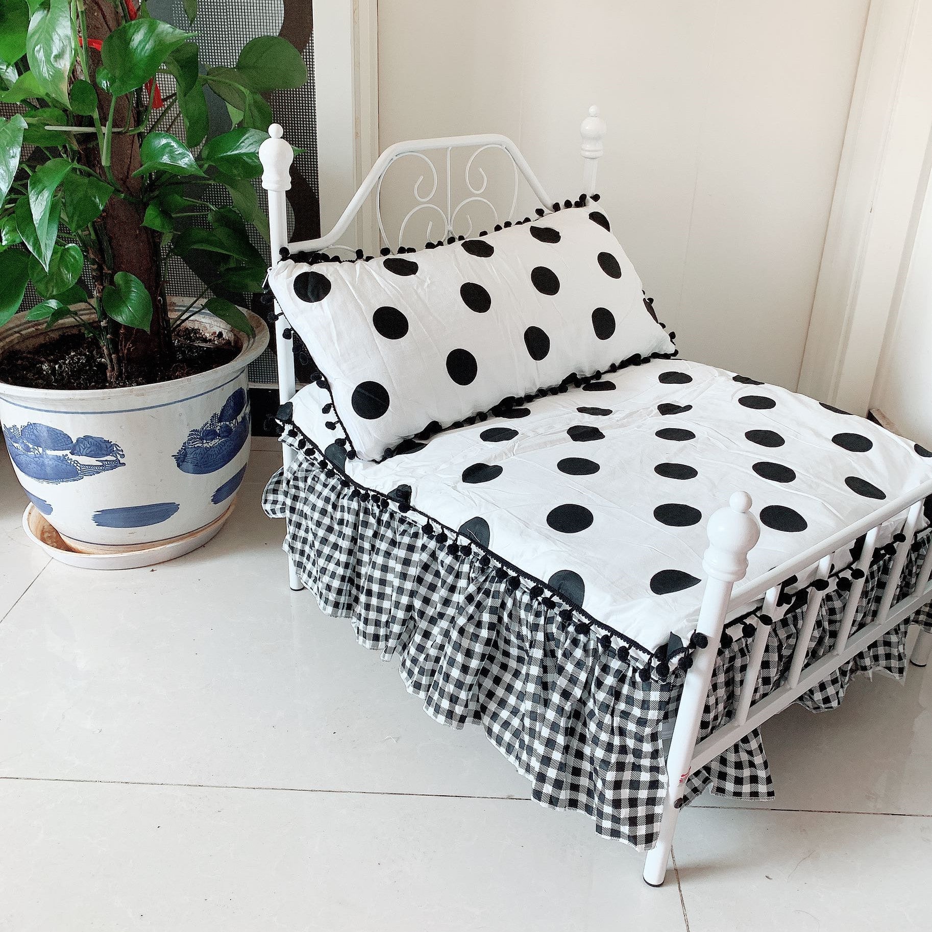 Haustierbett "Iron Bed" mit Matratze