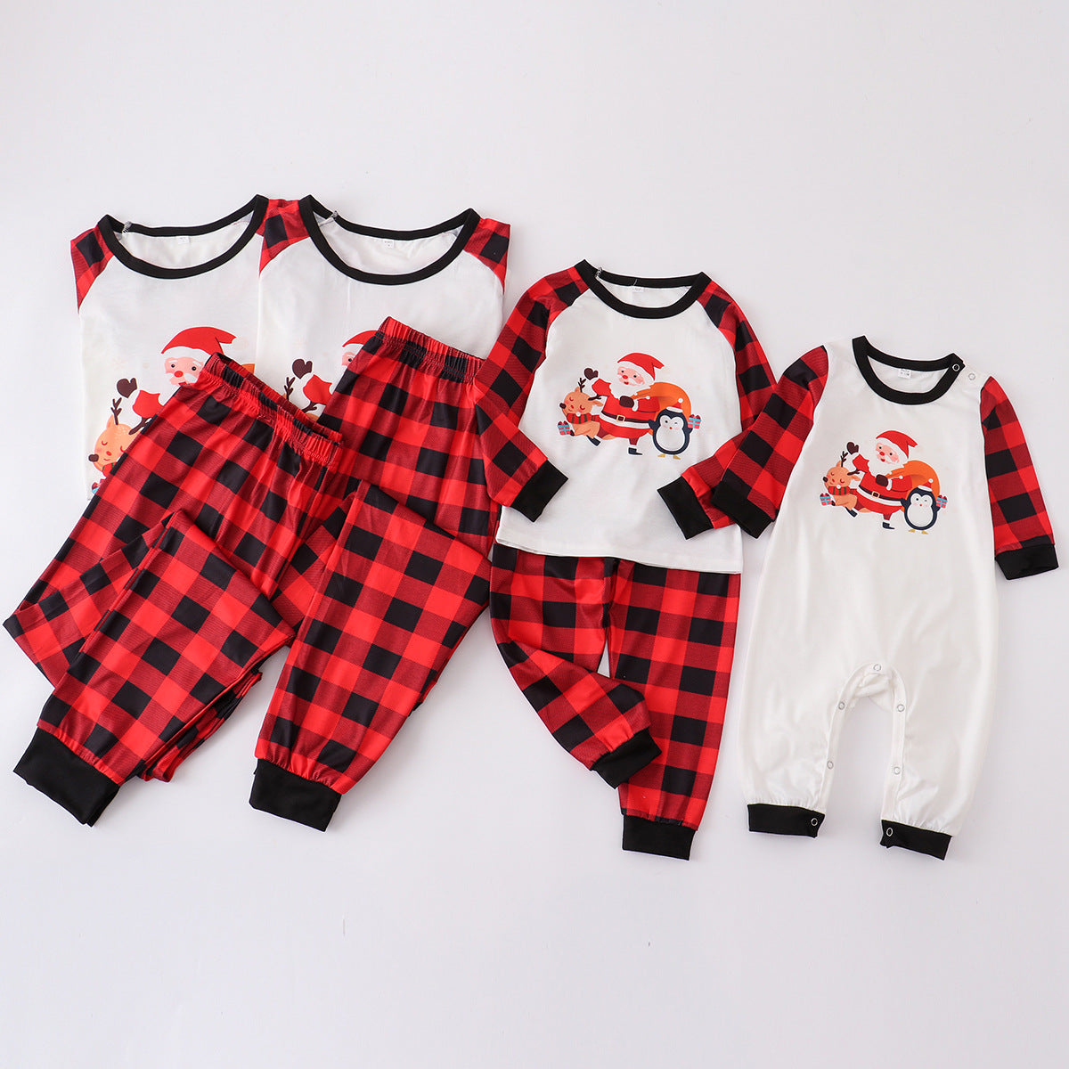 Weihnachts-Pyjama im Partnerlook