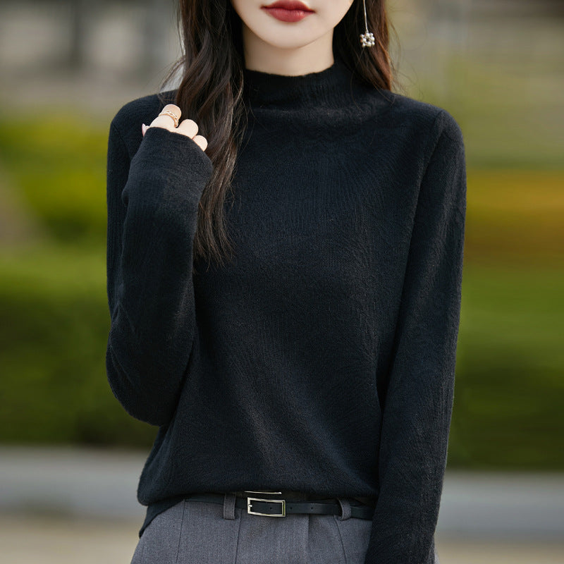 Feingestricktes Langarmshirt aus Wolle mit Stehkragen