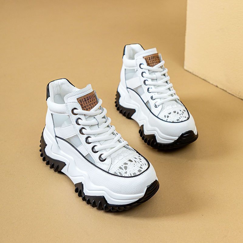 Schnürschuhe mit Plateauabsatz – Bild 8 | LuxeStyle