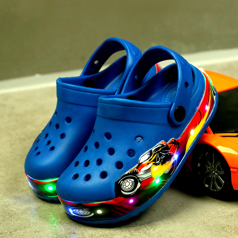 LED Leucht-Sandalen für Kinder – Bild 4 | LuxeStyle