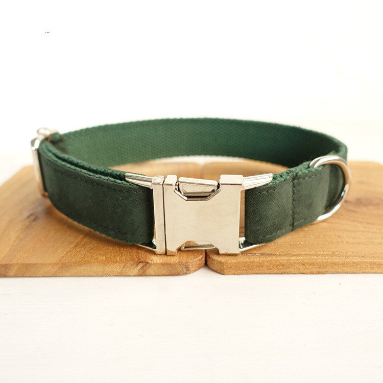 Dunkelgrünes Halsband für mittelgrosse Hunde – Bild 3 | LuxeStyle
