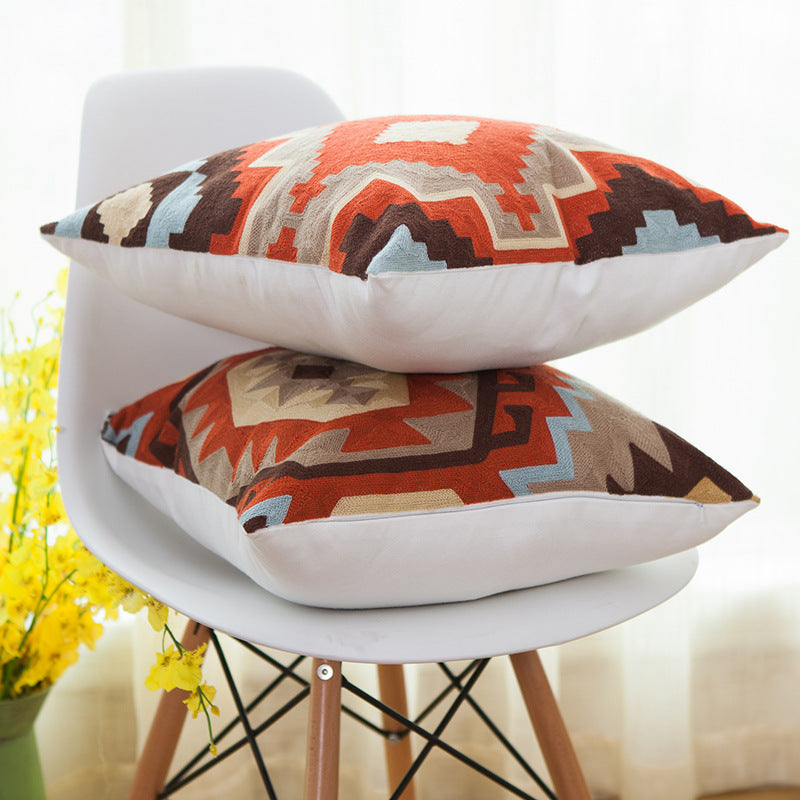 Bestickter Kissenbezug aus Baumwolle und Kaschmir – Bild 3 | LuxeStyle