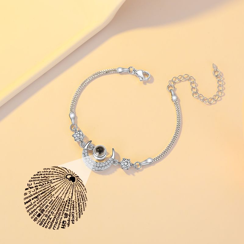 Stern- und Mond-Armband mit Diamant-Einlage – Bild 2 | LuxeStyle