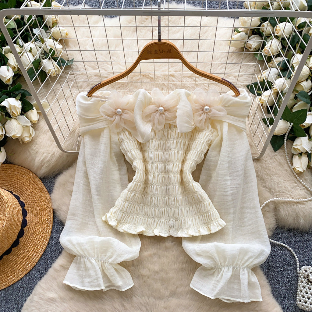 Chiffon-Bluse mit 3D-Blumen und Perlen
